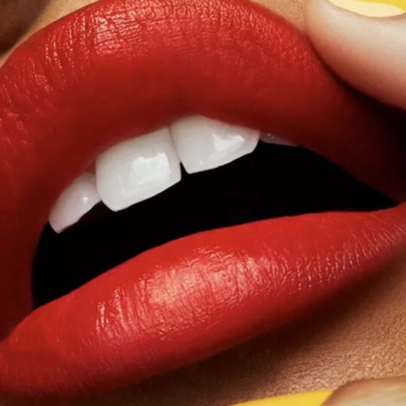 ♥️M.A.C♥️Love Me♥️SHAMELESSLY VAIN♥️BRIGHT ORANGE♥️#427♥️Lipstick♥️ - Picture 4 of 5